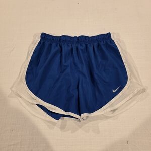 Nike Women's Blue and White Sports Shorts